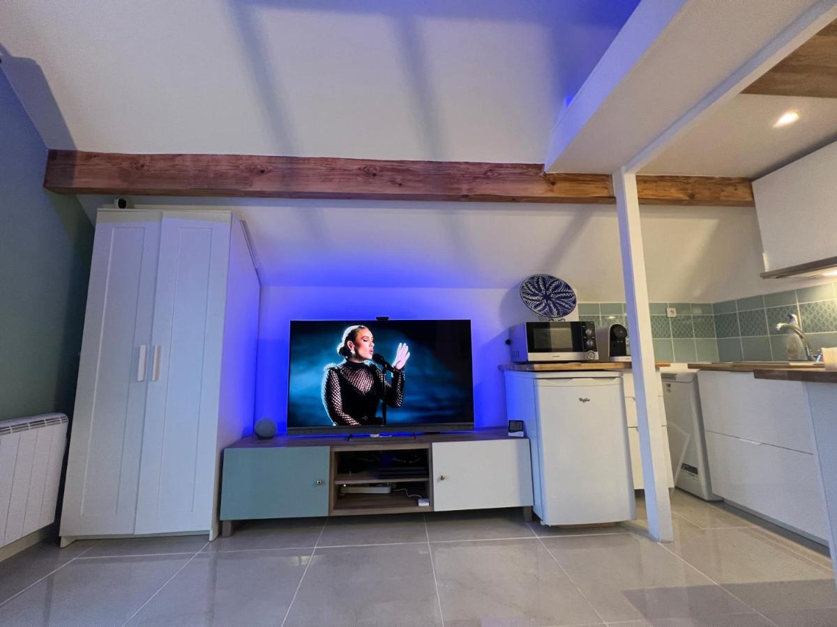 Cosysmartstudio Montigny-le-Bretonneux Exterior foto